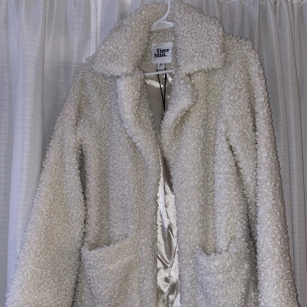 TIGER MIST FUZZY COAT